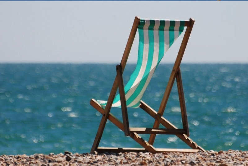 Deckchair Management Kills Commitment